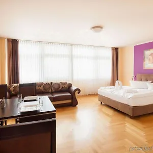  Appartement Youth - Ku'damm