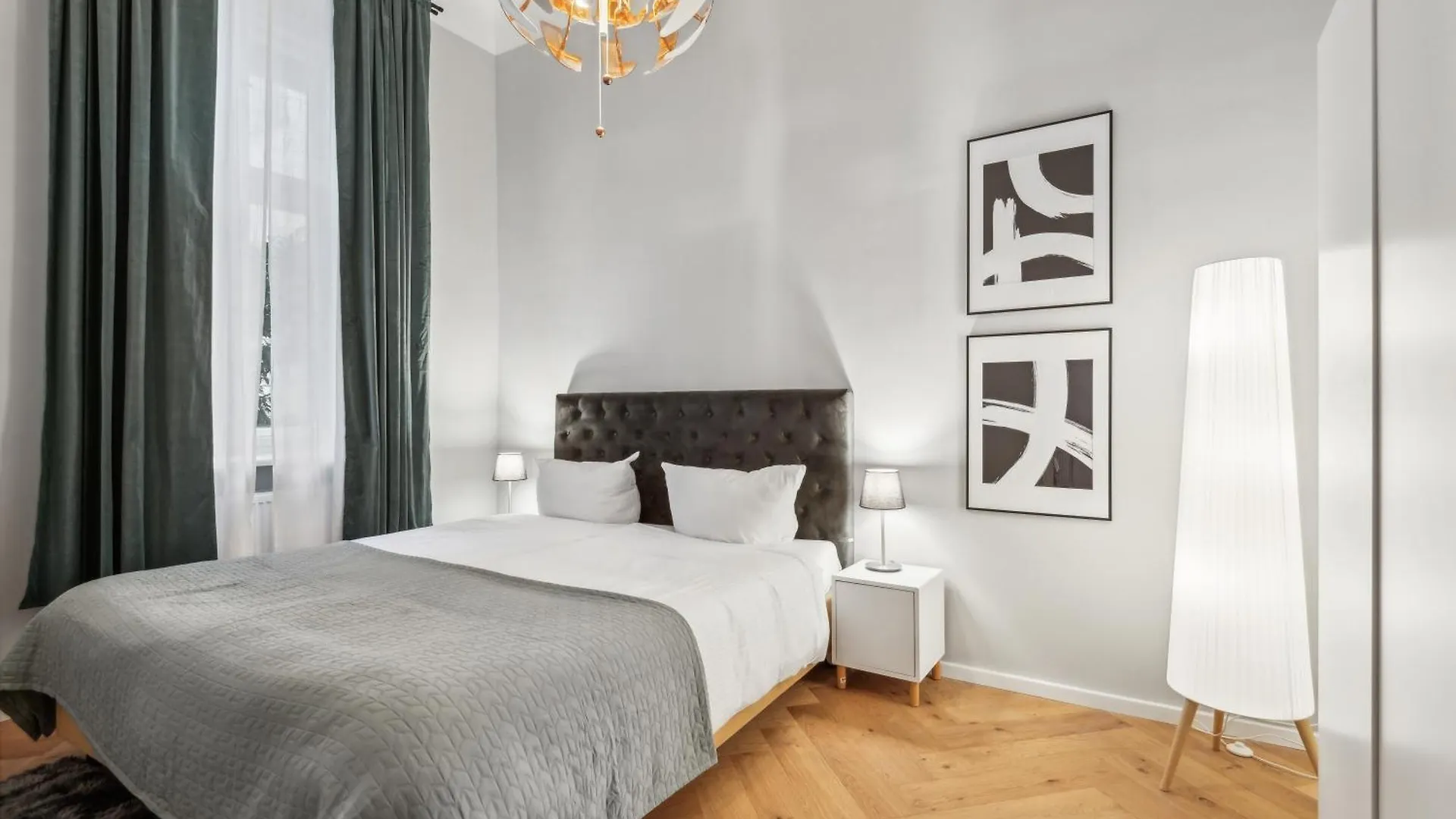 Comfy 2 Bedroom Apartment Charlottenburg Berlin